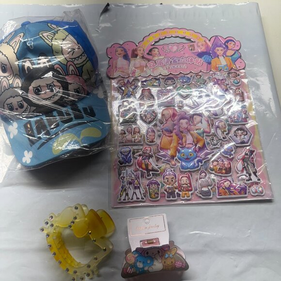 LabubuTote - Picture 4 of 4